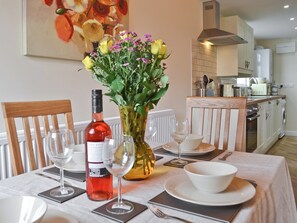 Dining table | Y Gorlan - Beudy Newydd and Y Gorlan, Llanllechid, near Bangor
