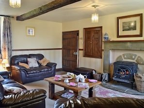 Well presented living room | Trowley Farmhouse, near Painscastle, Hay-on-Wye