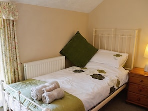 Twin bedroom | Charlestown Cottages - Gwelmor, Charlestown, St Austell