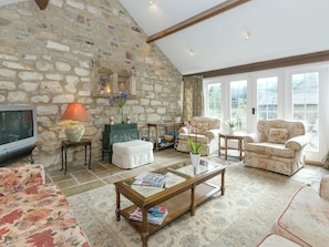 Living room | Bickley School - Bickley School Annexe, Bickley, nr. Langdale End