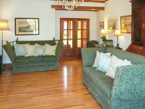 Living area | Dove Cote House - Webbery Manor Estate, Webbery, near Bideford