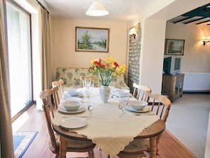 Fox Cottage dining room | Fox Cottage, Chipping Sodbury