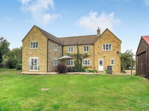 Exterior | Chittering Farm, Stretham, Ely