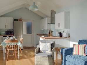 Well presented open plan living space | Mole End, Amroth, near Saundersfoot