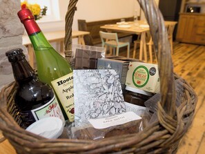 Welcome pack containing a selection of local speciality produce | Ty· Cai - Ty Coch Chatham, Llandwrog, near Caernarfon