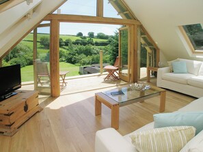 Open plan living/dining room/kitchen | Wadadli Lodge, Ivybridge
