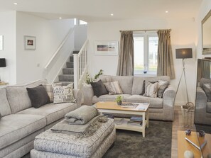 Spacious and comfortable living area | Dune View, Beadnell, near Alnwick