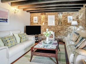 Living area | Ty Ysgubor - Cefn Gorwydd Cottages, Gowerton, Gower