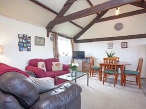 Open plan living space | Swallows Swoop - Higher Tresmorn Cottages, Tresmorn, Bude