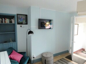 Living room | Ivybank Cottage, Lamlash, Isle of Arran