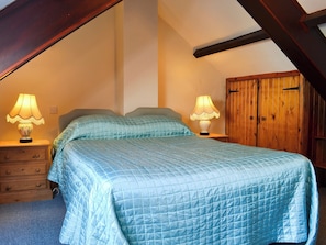 Bedroom | Felbridge Cottage - Gibbs Hill Farm, Once Brewed, Bardon Mill, near Hexham