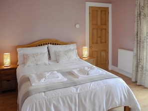 Comfortable double bedroom | Rockhill, Inverness