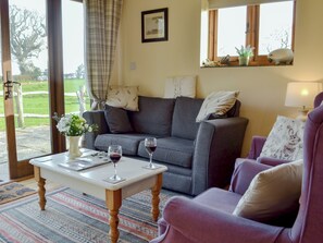 Comfortable living area | The Cart Lodge, Hooe, Battle