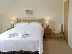 Comfortable double bedroom | Birch Cottage - Glenrossal Cottages, Rosehall, near Lairg