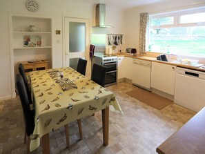 Kitchen/diner | Valley View Broughton, near Biggar
