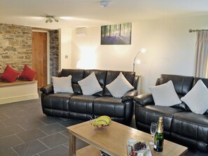 Living room | Grofftau Cottages - Golygfa’r Mynydd, Pontrhydfendigaid, nr. Tregaron