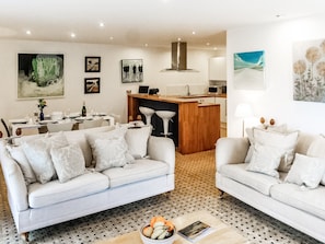 Living area | The Old Pool House, Sevenhampton, near Cheltenham