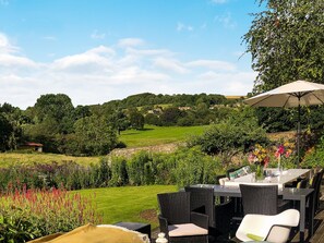 Outdoor area | The Old Pool House, Sevenhampton, near Cheltenham