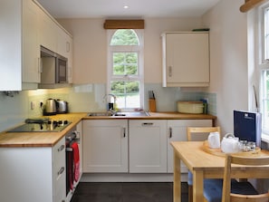Kitchen/diner | Jocky Milne’s Croft, Glen Deveron, by Huntly