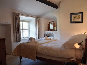 Double bedroom | Foss Gill, Starbotton, near Skipton