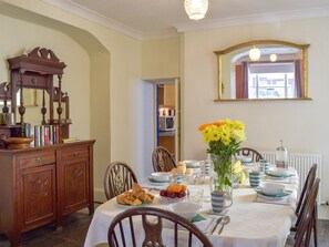 Well presented dining room | Rose Cottage, Tenby