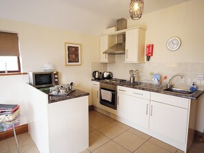 Harvest Cottage kitchen area | Harvest Cottage, Mumby, nr. Anderby Creek
