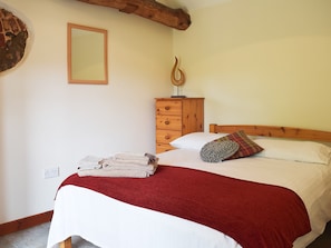 Double bedroom | Basil - Grove Farm Barns, Catfield