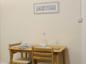 Cosy dining area | Bankfield - Hame from Hame, Aberdeen