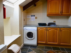 Kitchen area | Freesia Cottage - Akeld Manor, Akeld, Wooler