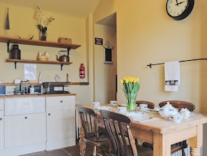 Kitchen/diner | Broome Farm Cottages - St. Vincent, Broome Chatwall, nr. Church Stretton