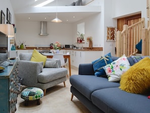 Open plan living space | Y Gweithdy, Barmouth