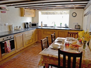 Kitchen/diner | Folly Cottage, Kentisbeare, nr. Cullompton