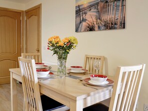 Charming dining area | The Beachcomber, Cairnbulg, near Fraserburgh