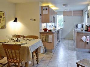 Kitchen/diner | Calton Cottage, Kettlewell