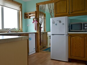 Well equipped kitchen | Bute Cottage, Daliburgh, South Uist