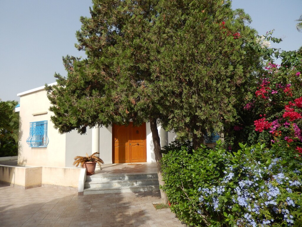 Chott Mariem Tn Vacation Rentals House Rentals More Vrbo