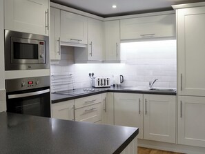 Immaculately presented kitchen | Back o’ the Beck, Skipton