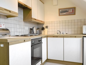Kitchen | Blencathra - Hillside Apartments, Keswick