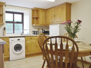 Kitchen/diner | Ger-y-Llan, Nebo, Aberaeron, Ceredigion