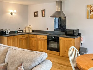 Fully-appointed fitted kitchen | Bank Top Cottage, Cropton, near Pickering