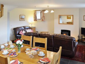 Living room/dining room | Llechwedd Mawr, Talybont, nr. Aberystwyth