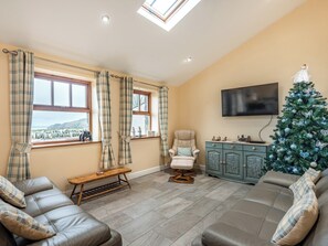 Living area | Seascape, Penrhos Feilw, near Trearddur Bay