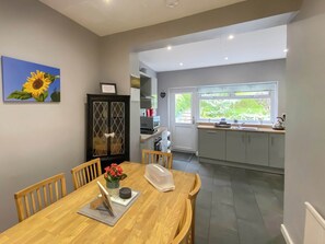 Ty Howton, Craig-Cefn-Parc, near Clydach