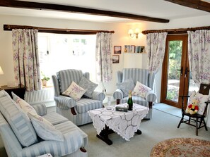 Living room | Peartree Cottage, Northlew, nr. Okehampton