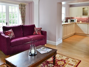 Living room leading to kitchen/diner | Roseburn Cottage, Moffat