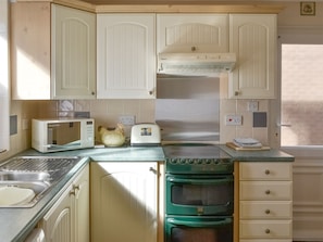 Well-equipped fitted kitchen | Seashore Hideaway - Seashore Hideaway and Seashells by the Sea, Newbiggin-by-the-Sea