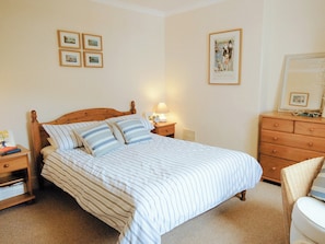Double bedroom | The Gables, Gorran Haven