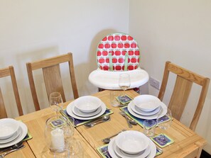 Dining Area | Swallow Cottage, Apse Wood, nr. Shanklin