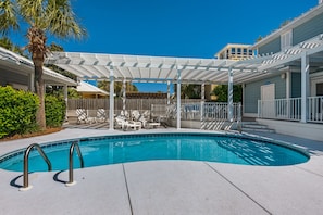 Beautiful, private pool with plenty of lounging & dining spaces - gas grill.