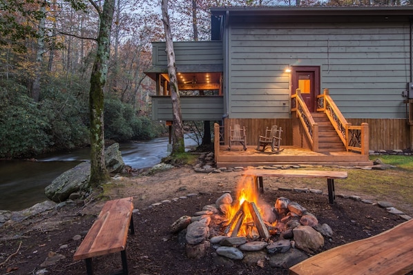 Riverside Fire Pit